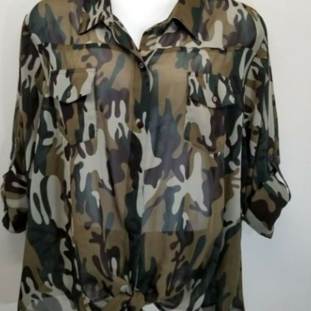 TORRID SEMI SHEER CAMO TIE FRONT BUTTON DOWN NWT 4